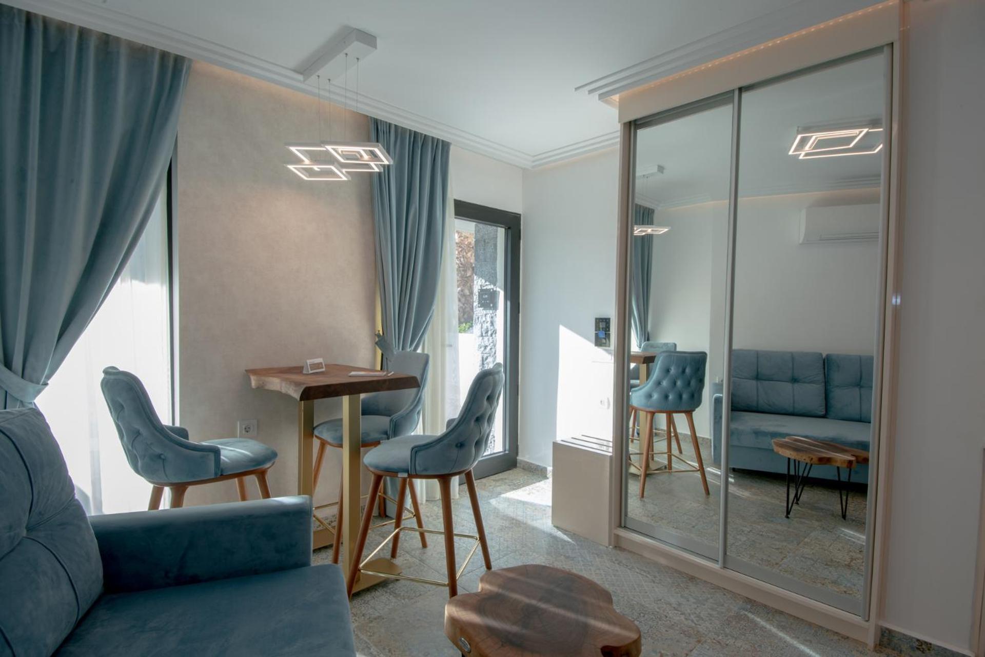 Lazar Lux Suites - Ammoudara Amoudara  Pokoj fotografie